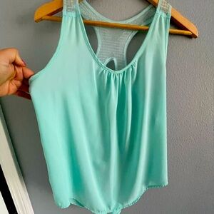 Beautiful Vintage Mint sleeveless top.